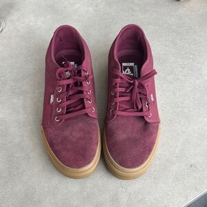 Vans Men's Maroon Sneakers with Gum Sole